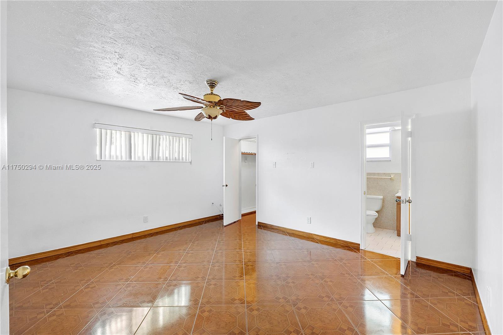 Listing Photo 26