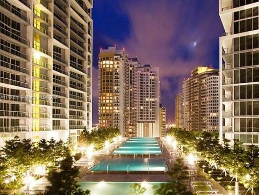 475 Brickell Ave #5110, Miami FL 33131