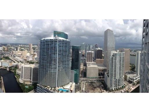 475 Brickell Ave #5110, Miami FL 33131