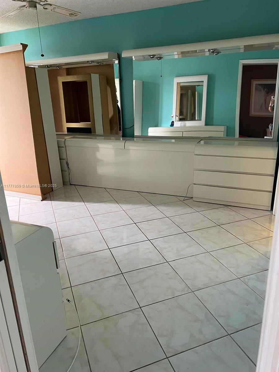 9439 N Belfort Cir #107, Tamarac, Florida image 4