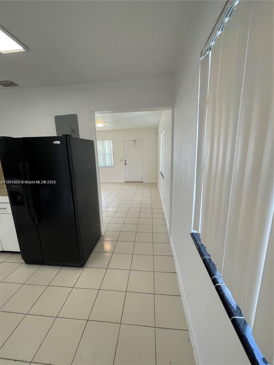 2435 Plunkett St, Hollywood, Florida image 7