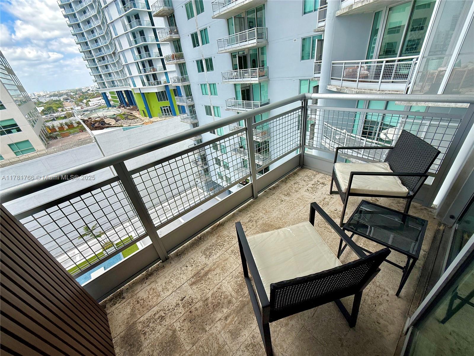 690 SW 1st Ct #1732, Miami FL 33130