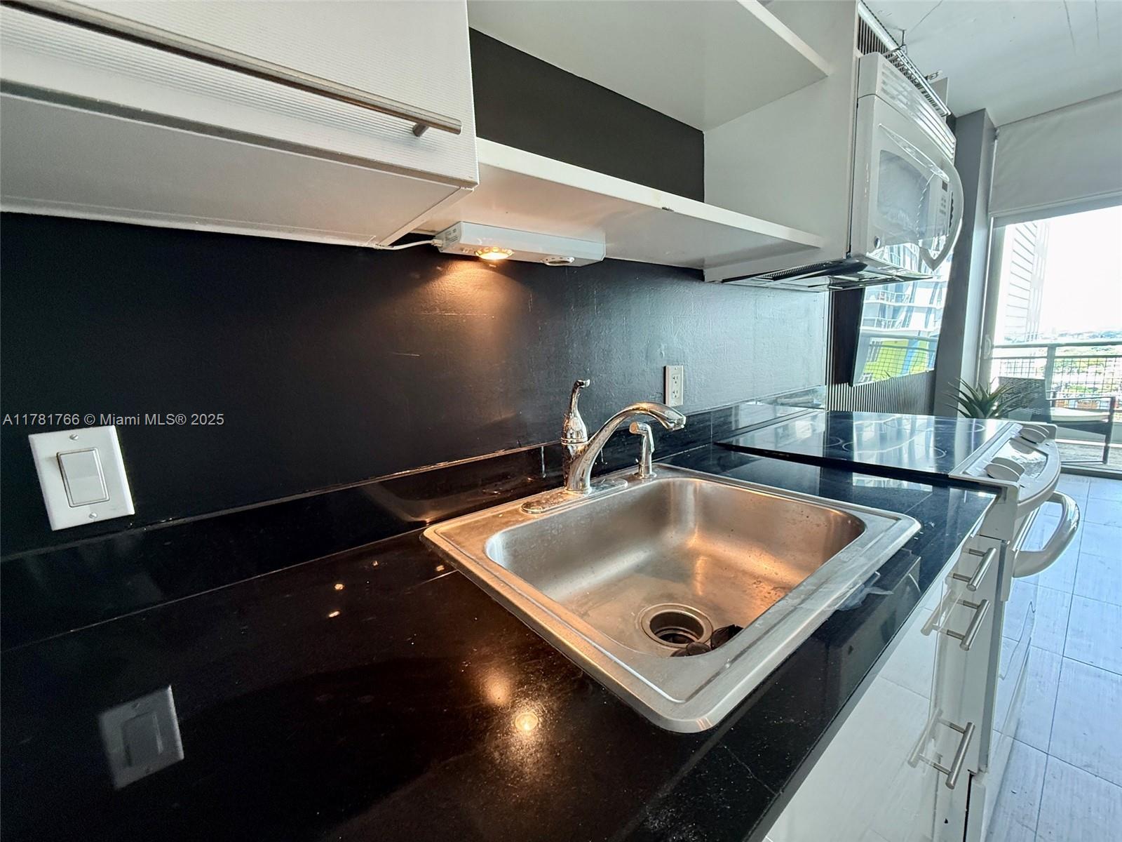 690 SW 1st Ct #1732, Miami FL 33130