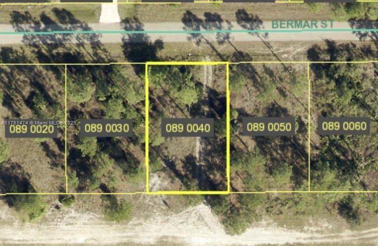 1206 Bermar St, Fort Myers, Florida image 2