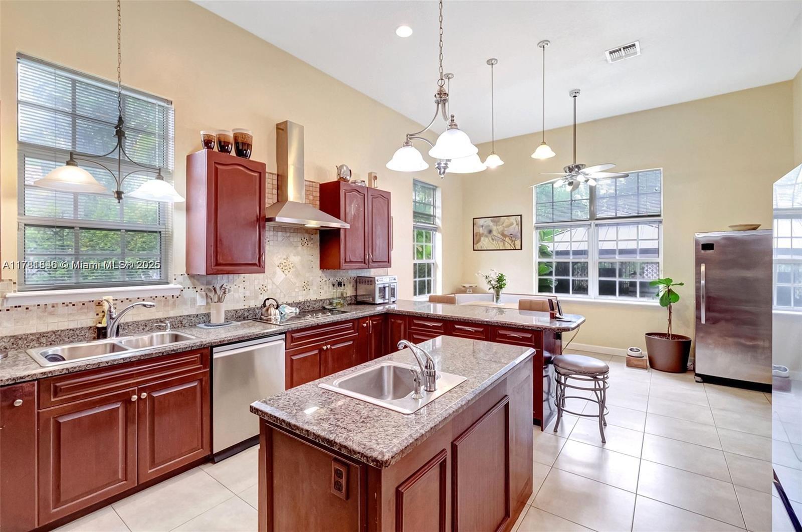 139 NW 102nd St, Miami Shores, Florida image 4
