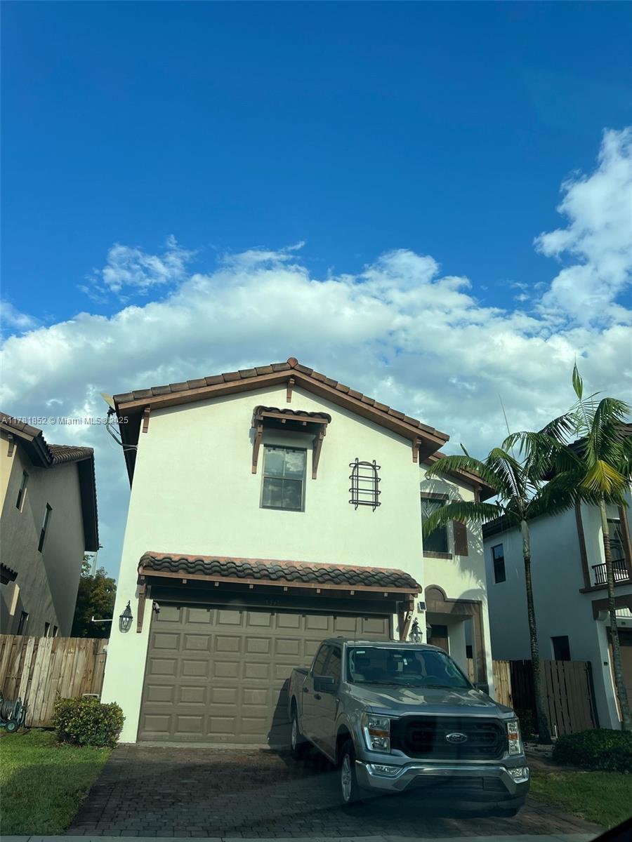 8749 NW 102 Ct, Doral, Florida image 1