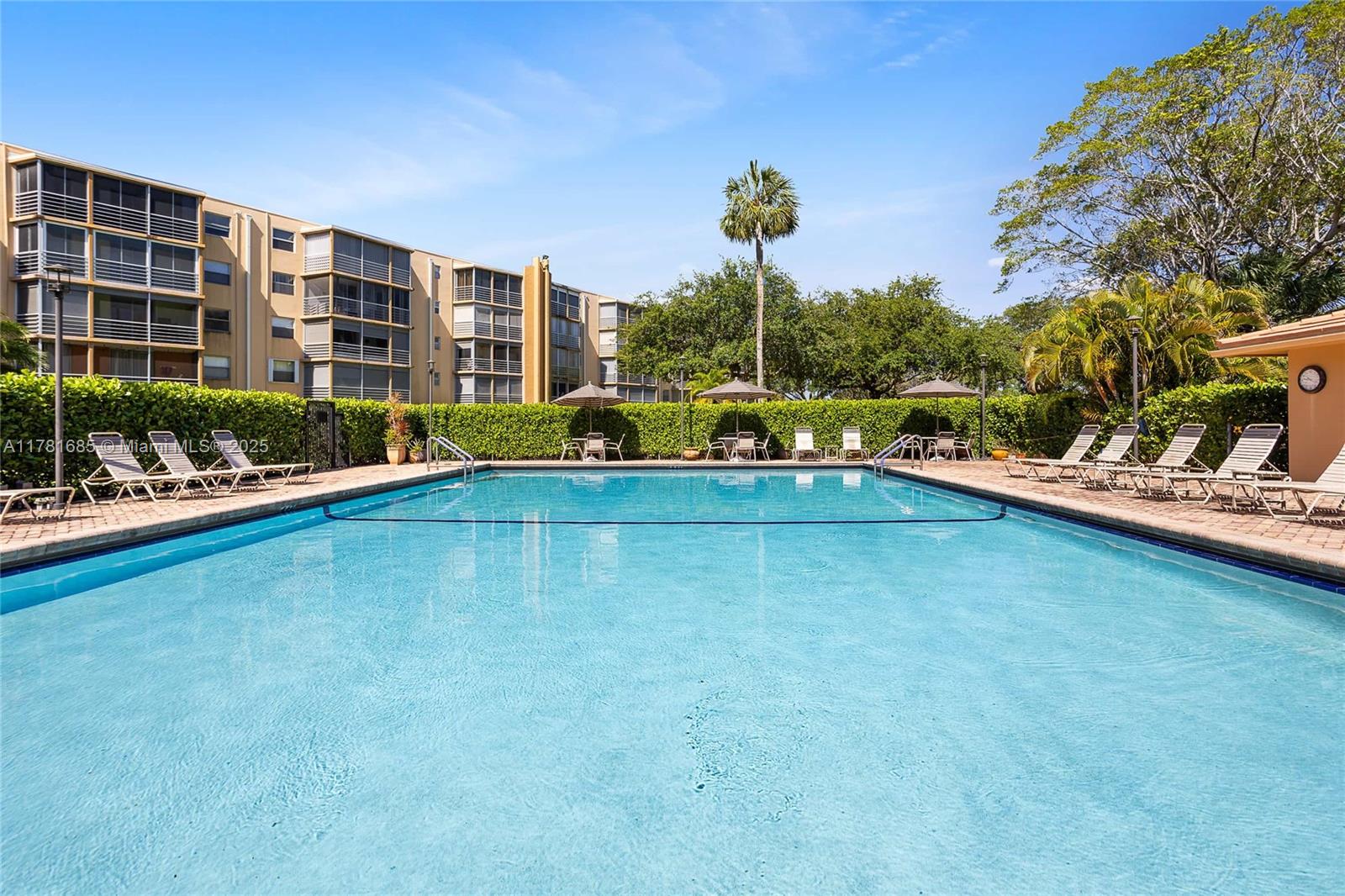 5201 NW 2nd Ave #412, Boca Raton, Florida image 37