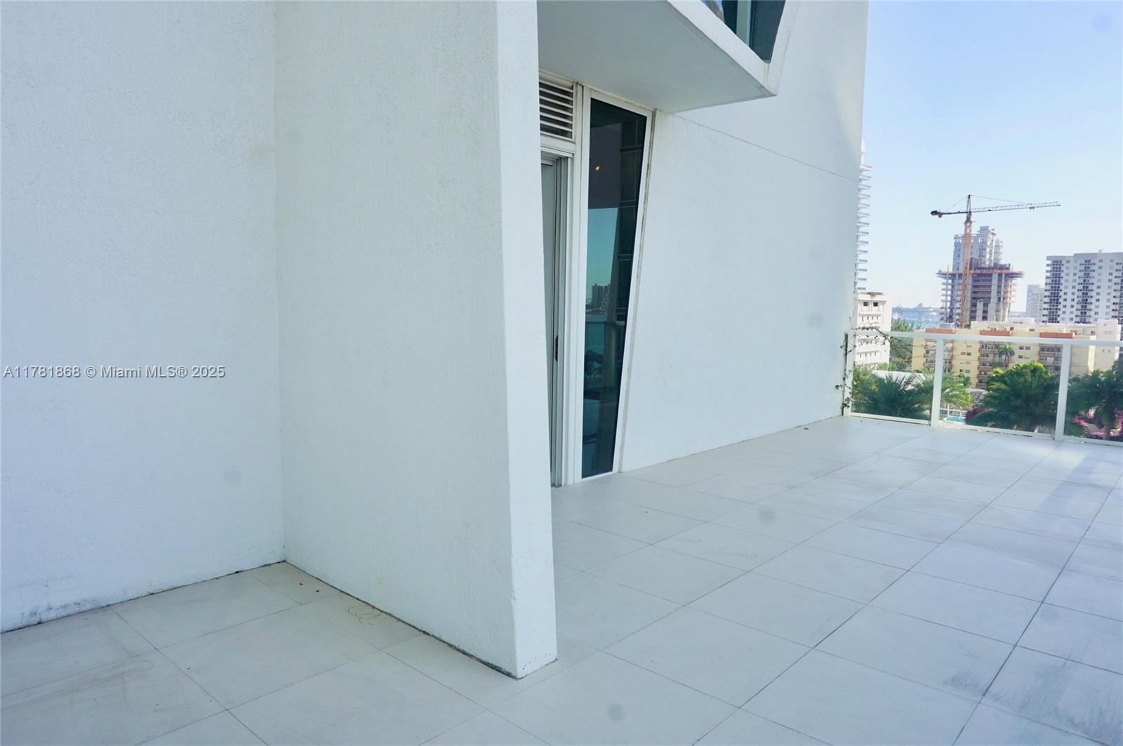 601 NE 27TH ST #802, Miami FL 33137