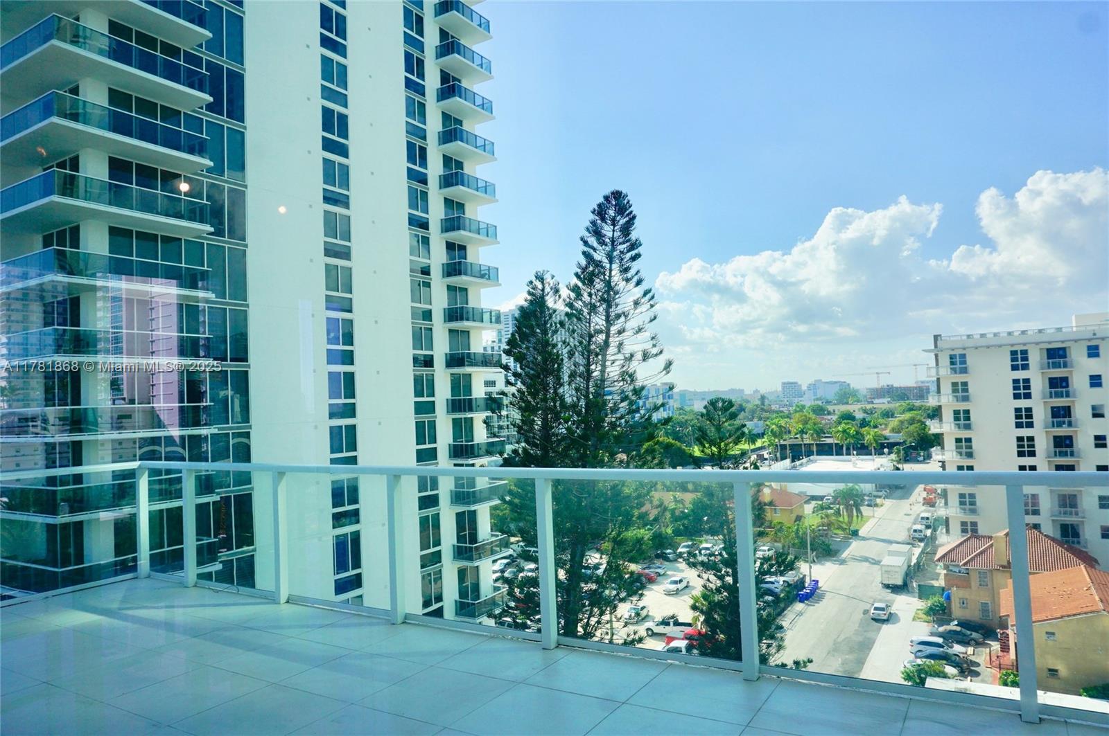 601 NE 27TH ST #802, Miami FL 33137