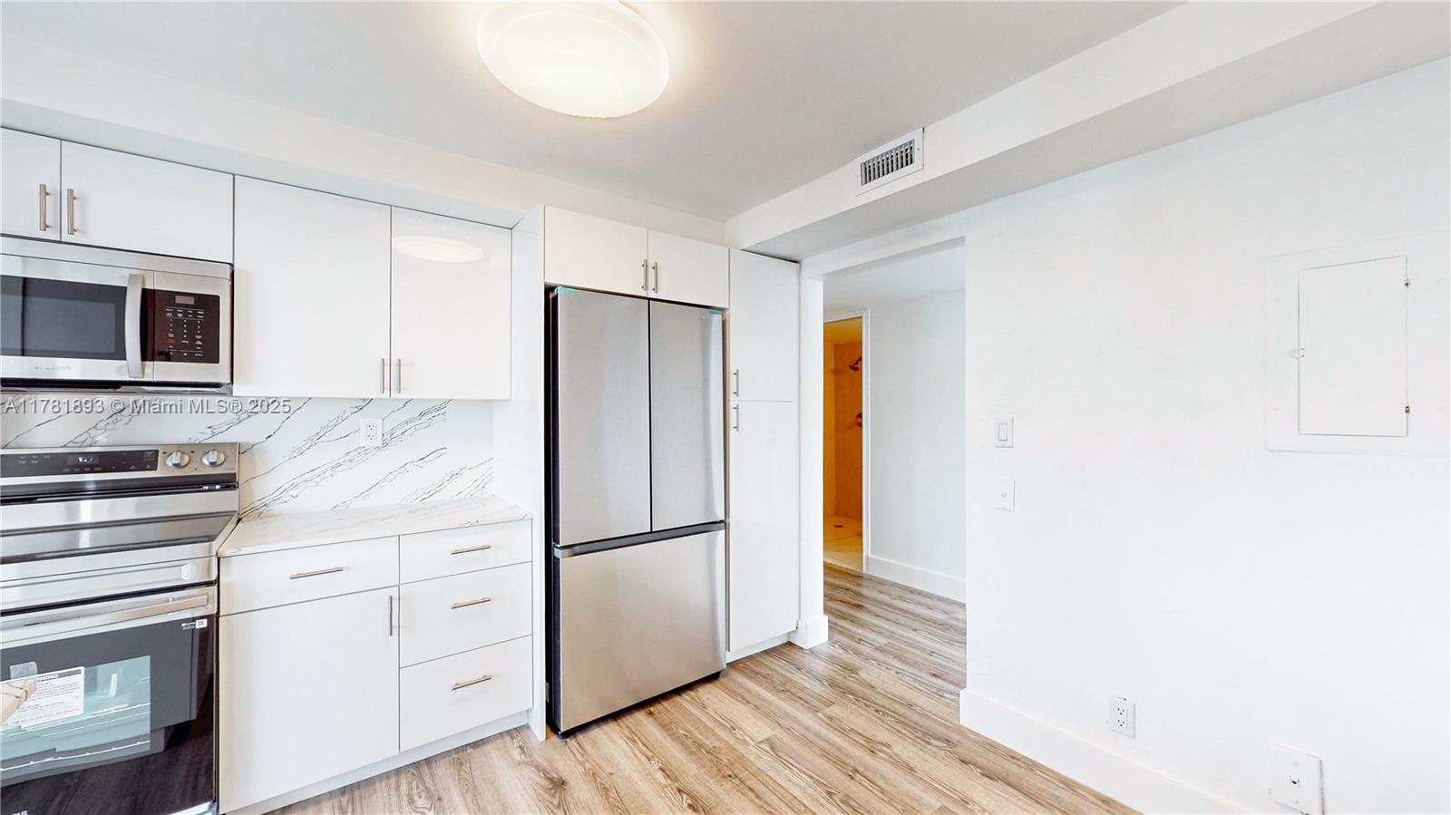 16570 NE 26th Ave #6F, North Miami Beach, Florida image 19