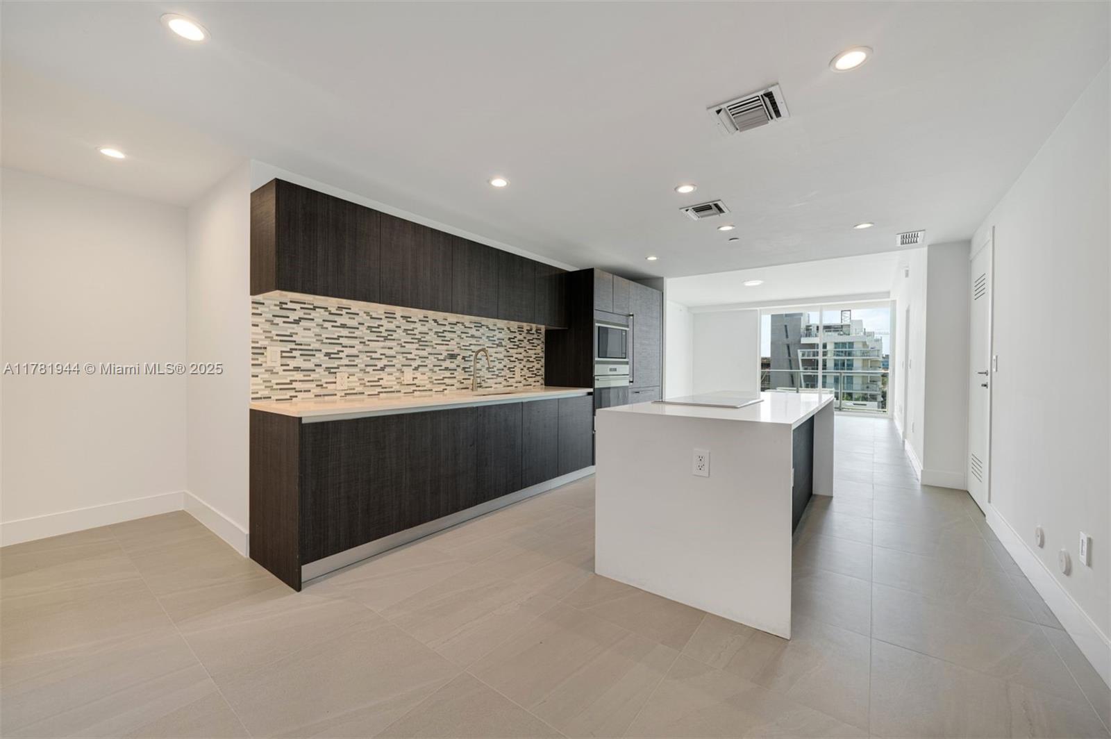 1150 102nd St #603, Bay Harbor Islands, Florida image 2