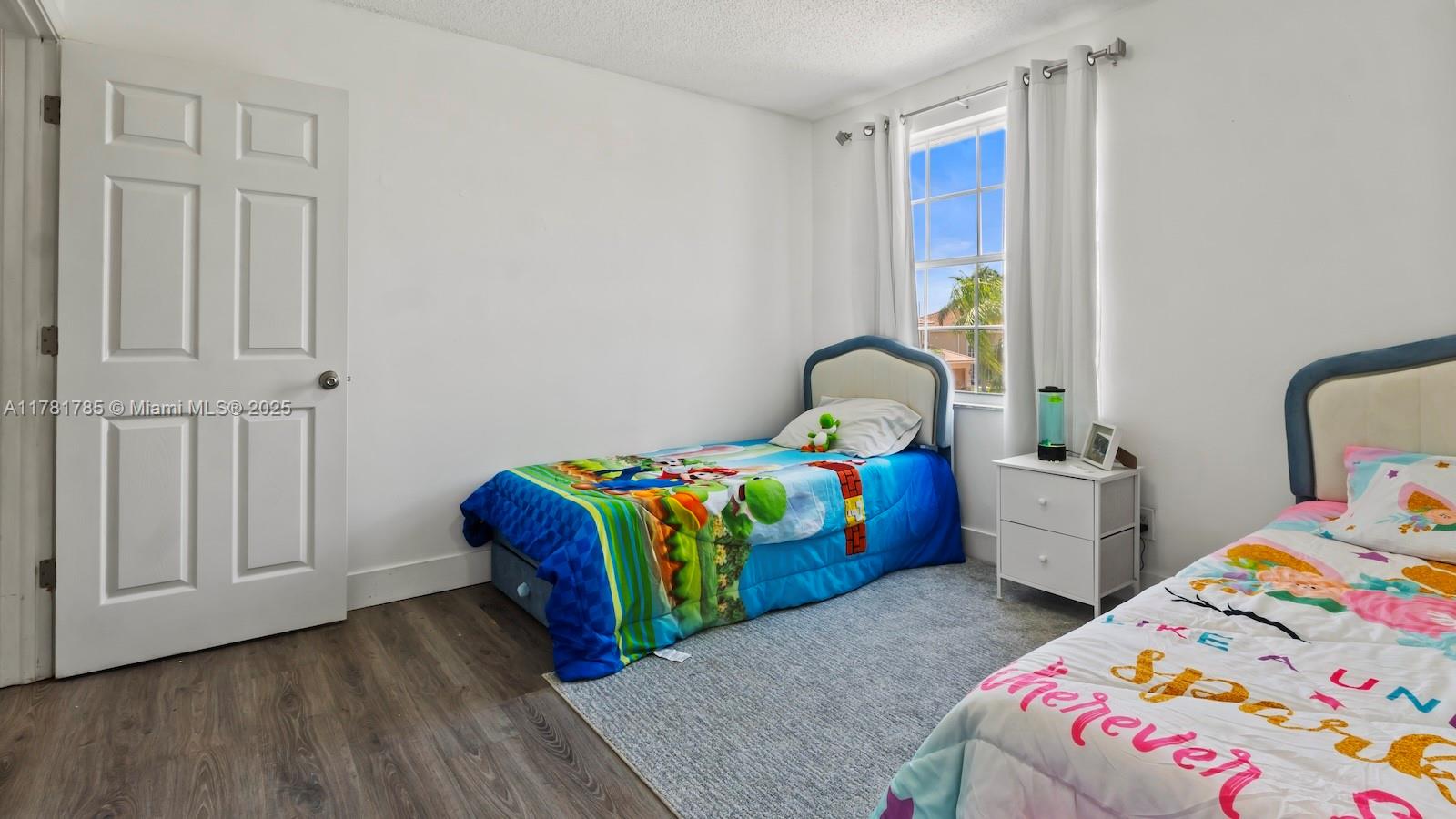 Listing Photo 32