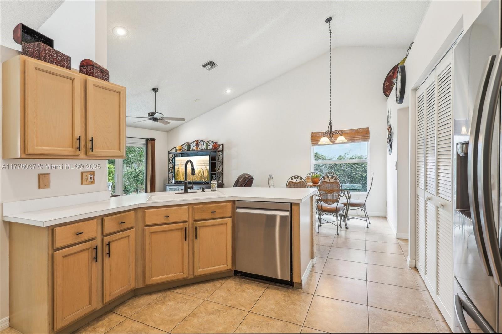 10095 SW 55th Ln, Cooper City, Florida image 16