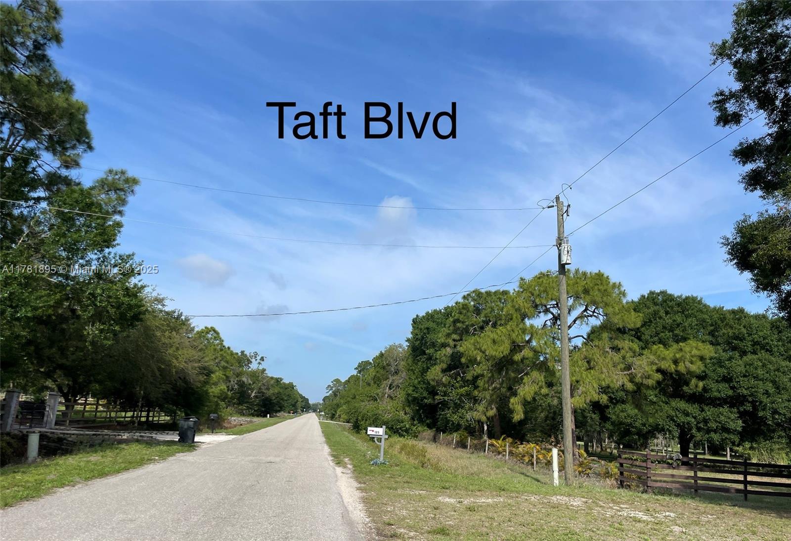 161 Taft Blvd, Clewiston, Florida image 2