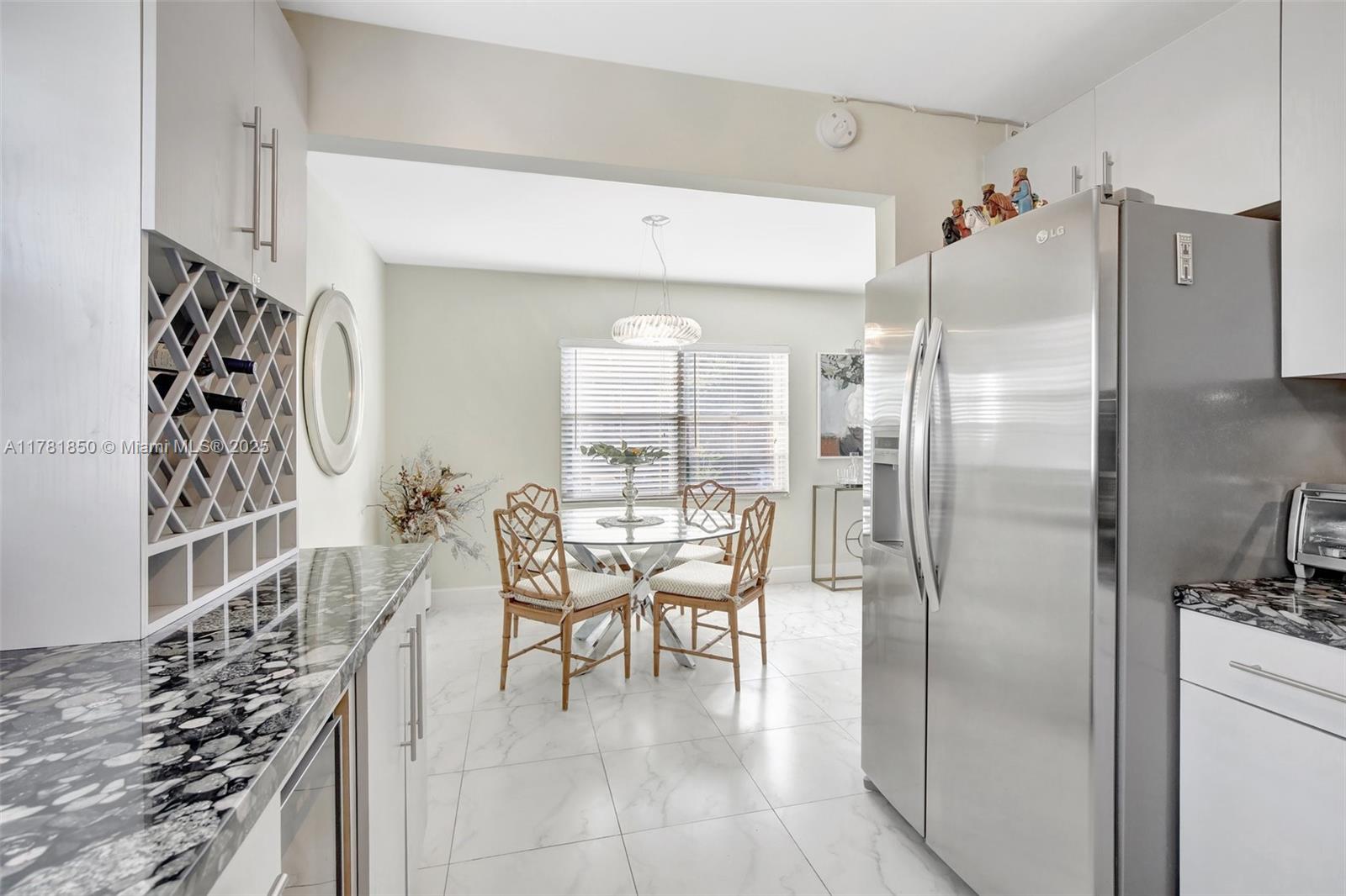 850 SW 133rd Ter #218B, Pembroke Pines, Florida image 3