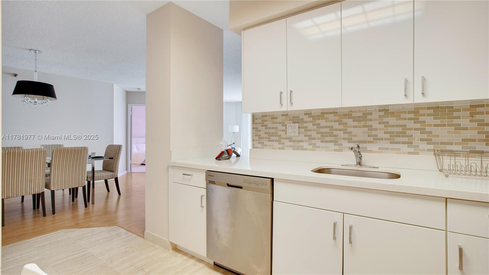 3600 Mystic Pointe Dr #1803, Aventura FL 33180