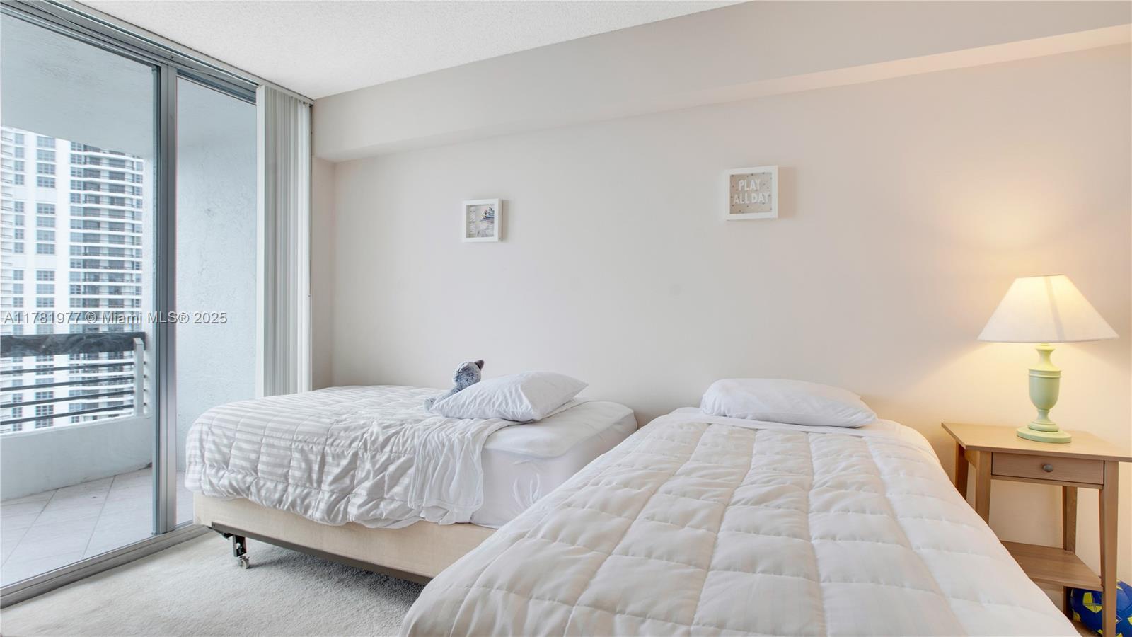 3600 Mystic Pointe Dr #1803, Aventura FL 33180