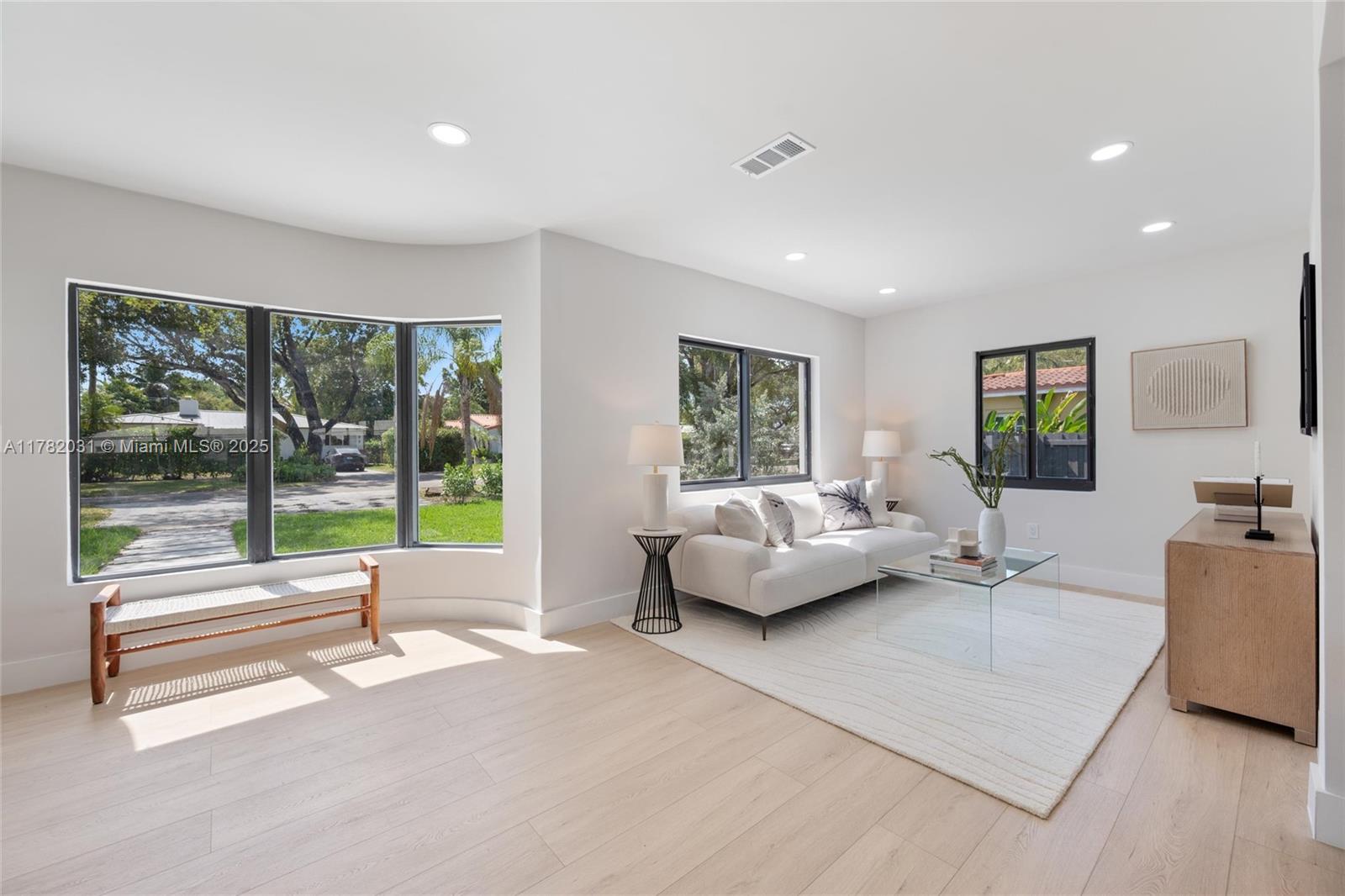 185 NE 106th St, Miami Shores, Florida image 5