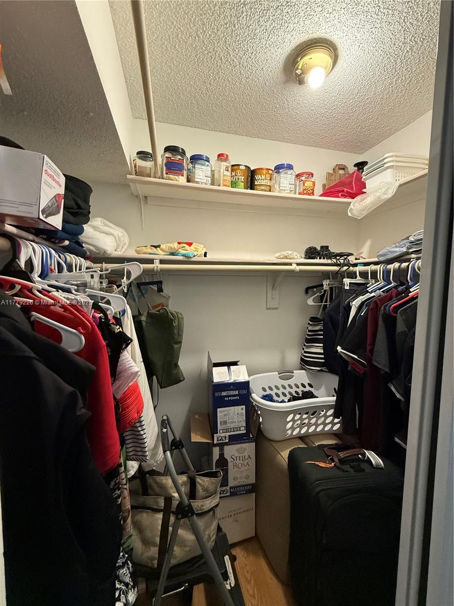 3500 NW 48th Ave #411, Lauderdale Lakes, Florida image 19
