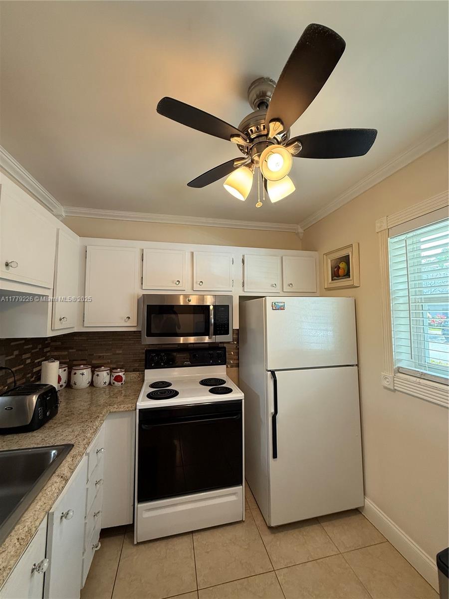 3500 NW 48th Ave #411, Lauderdale Lakes, Florida image 3