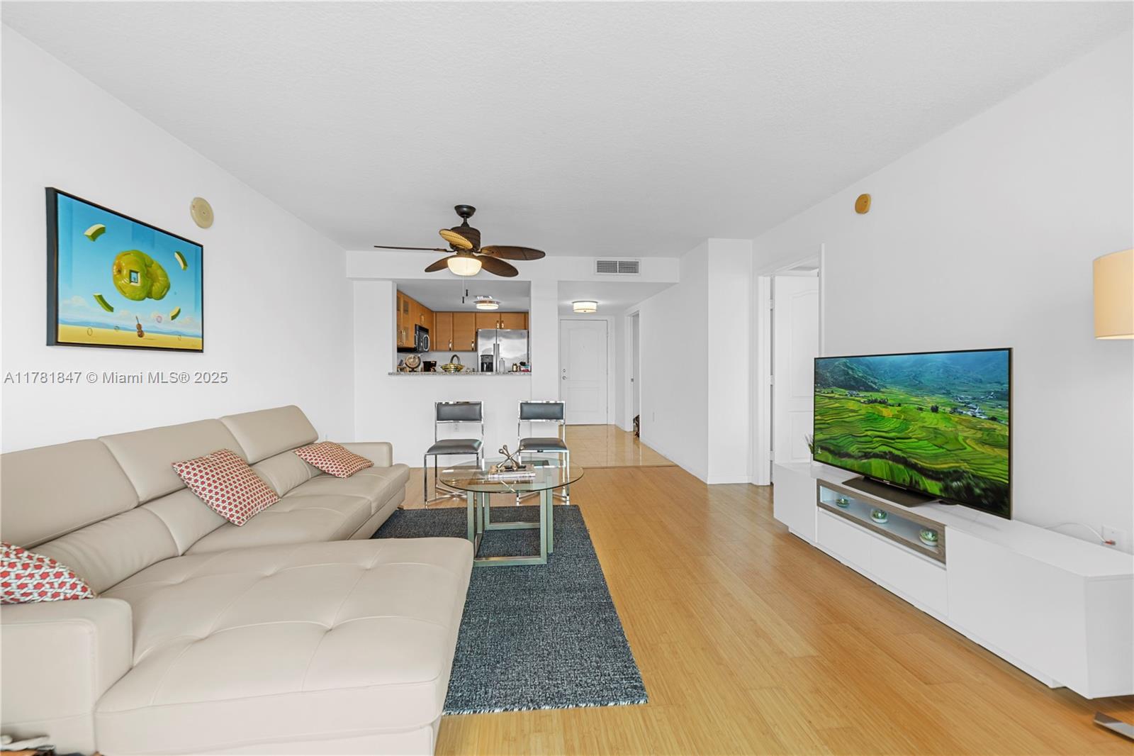 2101 Brickell Ave #1802, Miami FL 33129