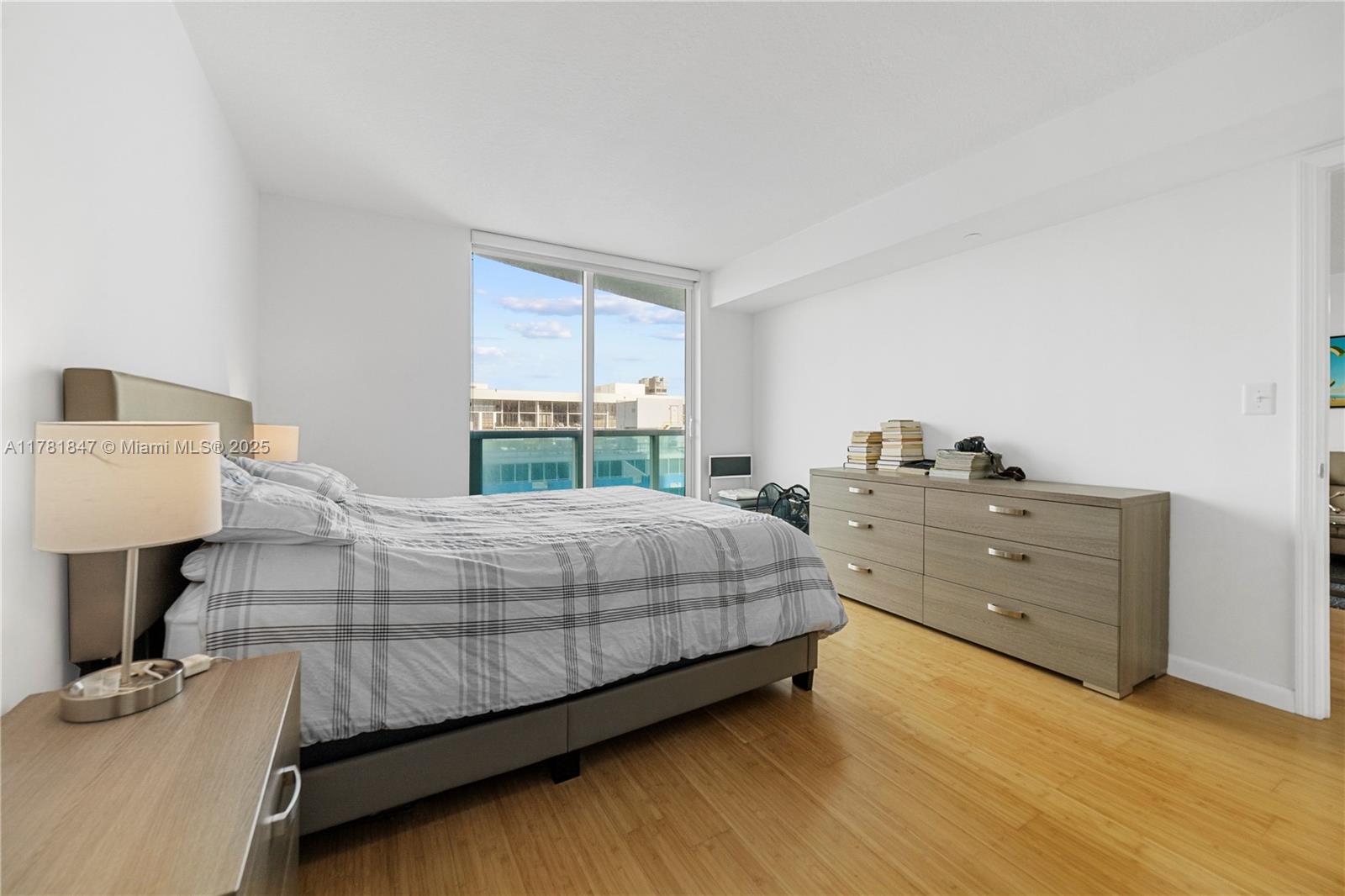 2101 Brickell Ave #1802, Miami FL 33129