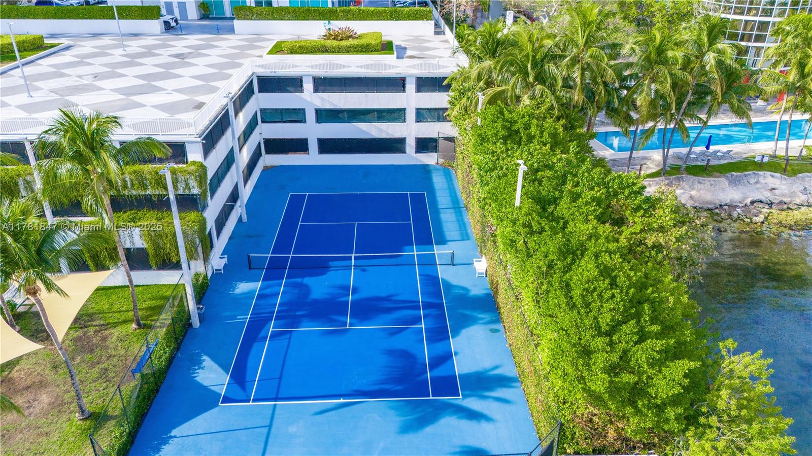 2101 Brickell Ave #1802, Miami FL 33129