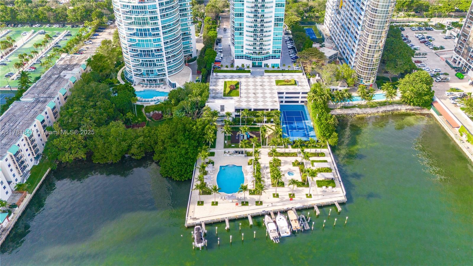 2101 Brickell Ave #1802, Miami FL 33129