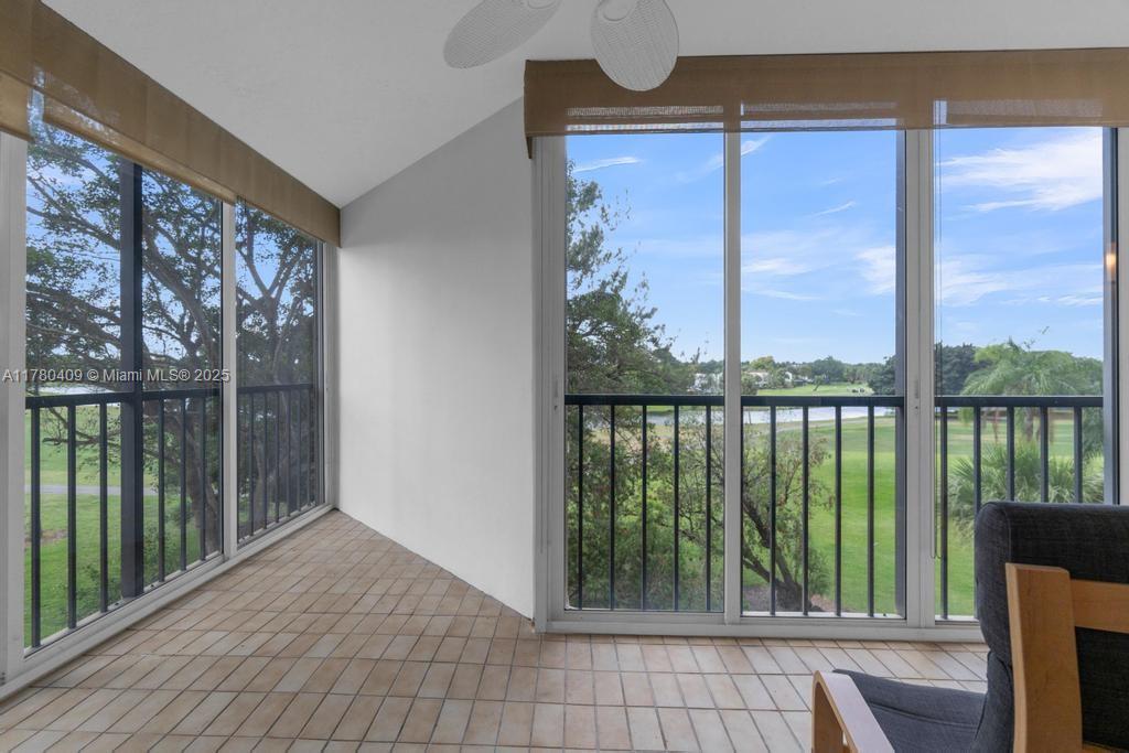 16300 Golf Club Rd #401, Weston, Florida image 21