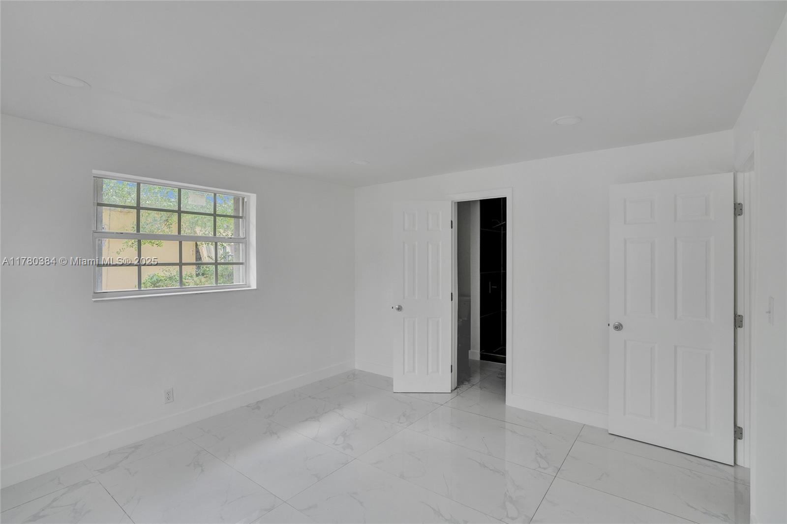 265 NW 135th St, North Miami, Florida image 24