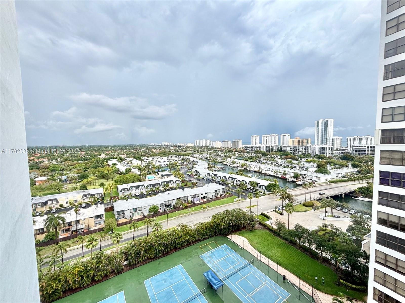 600 Three Islands Blvd #1522, Hallandale Beach, Florida image 3