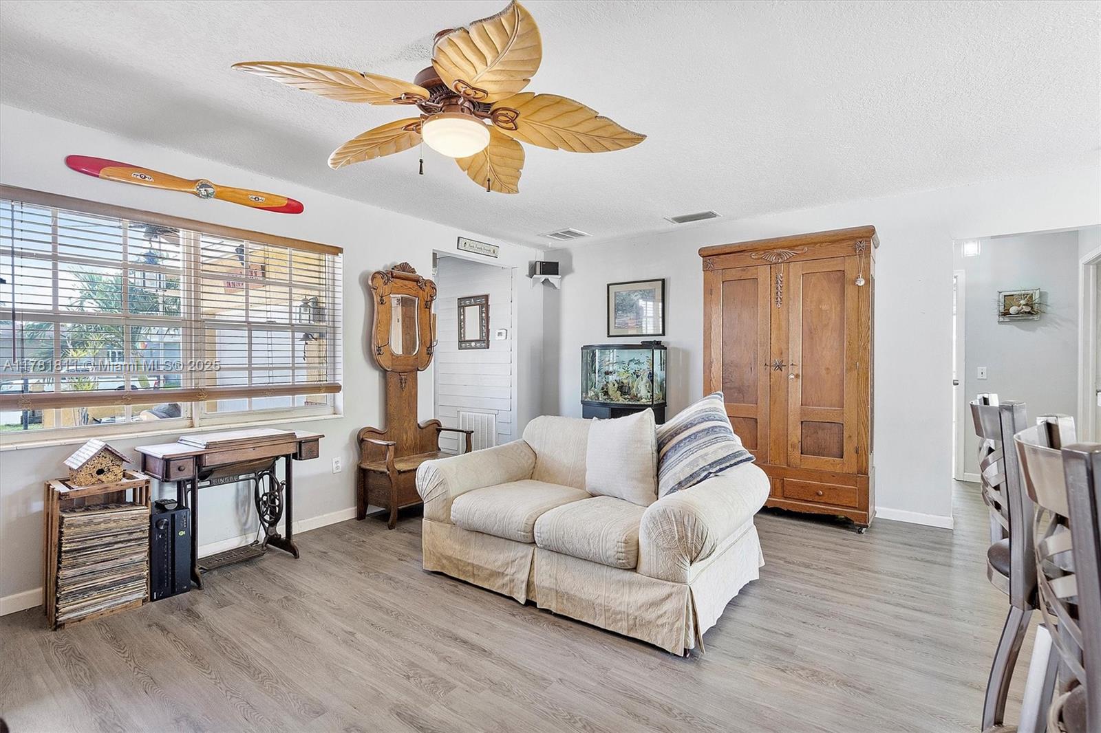 11461 NW 31st Pl, Sunrise, Florida image 3