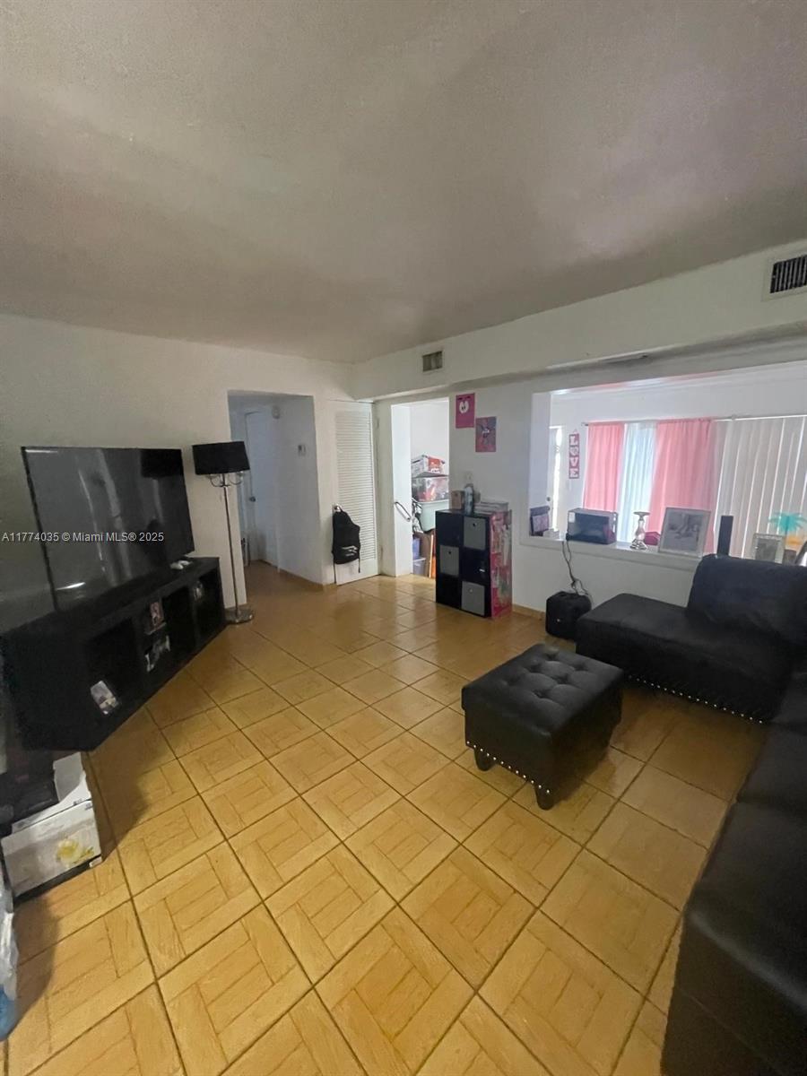2801 Mayo St, Hollywood, Florida image 14