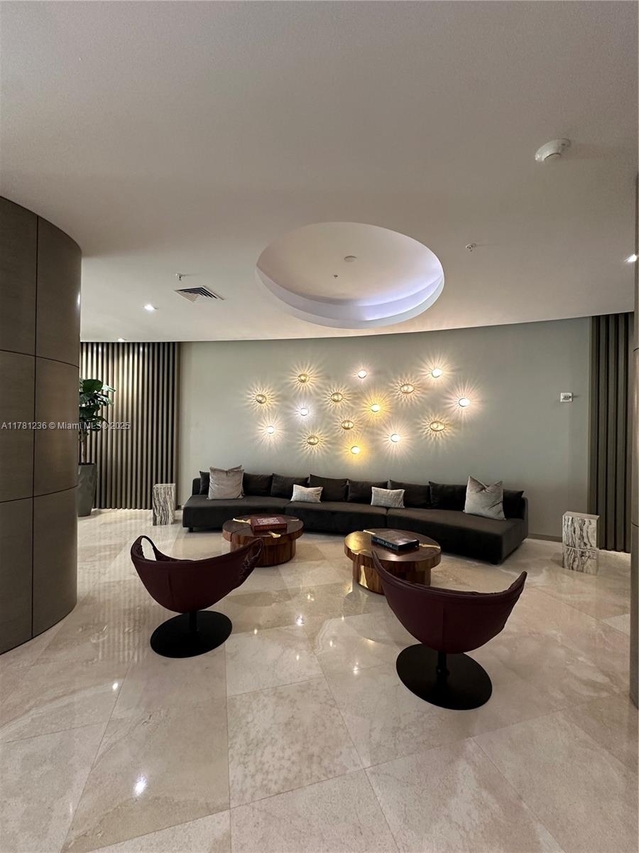 10275 Collins Ave #1505, Bal Harbour, Florida image 2