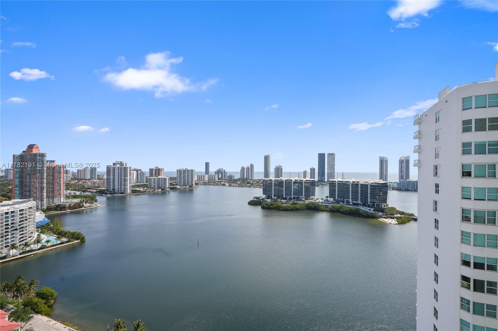 3301 NE 183rd St #2807, Aventura, Florida image 2