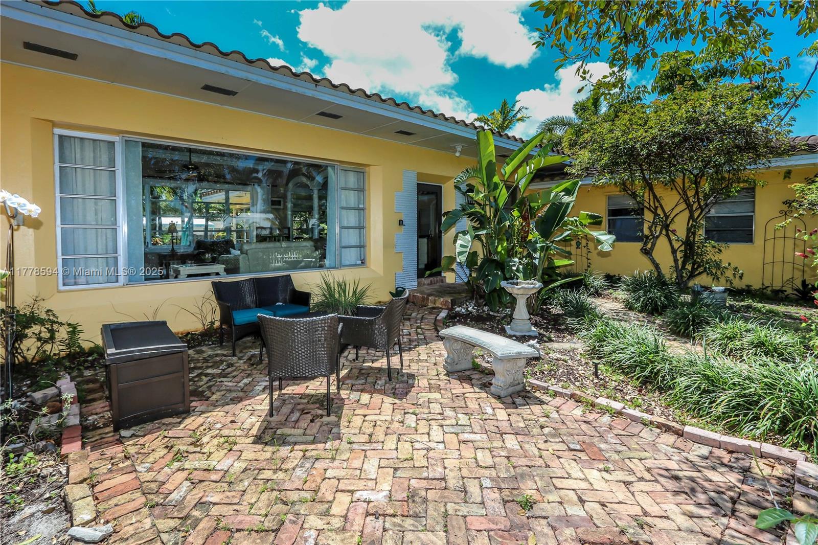 1036 Jefferson St, Hollywood, Florida image 31