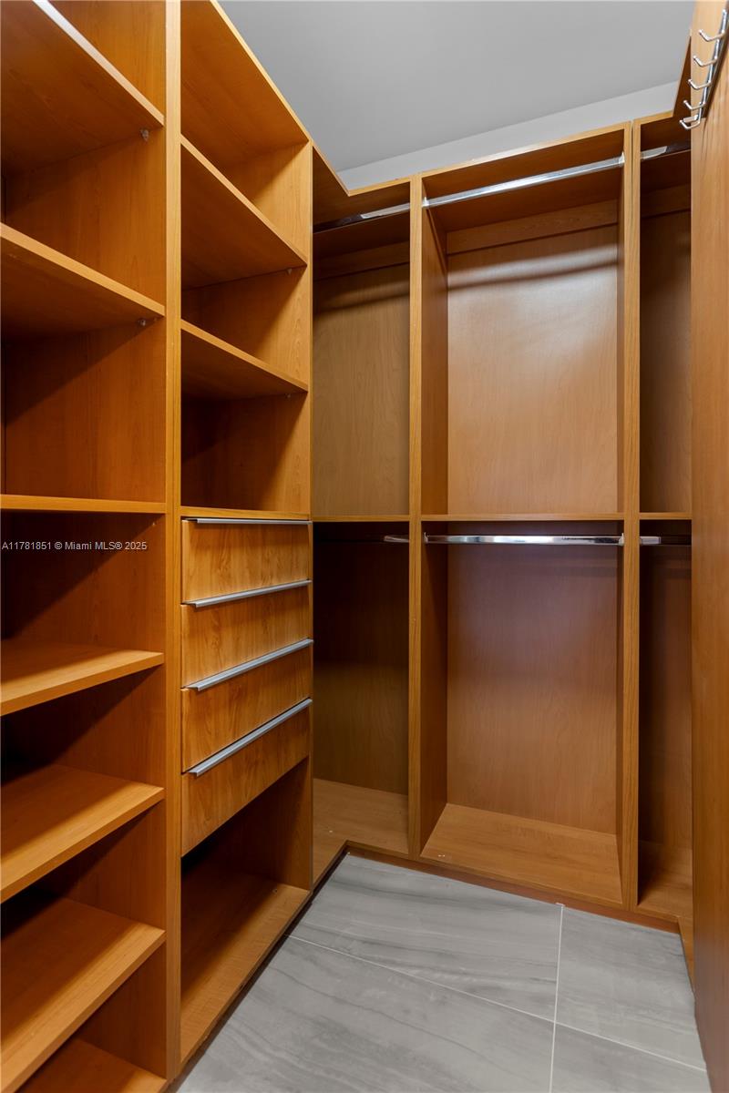 21055 Yacht Club Dr #1409, Aventura, Florida image 23