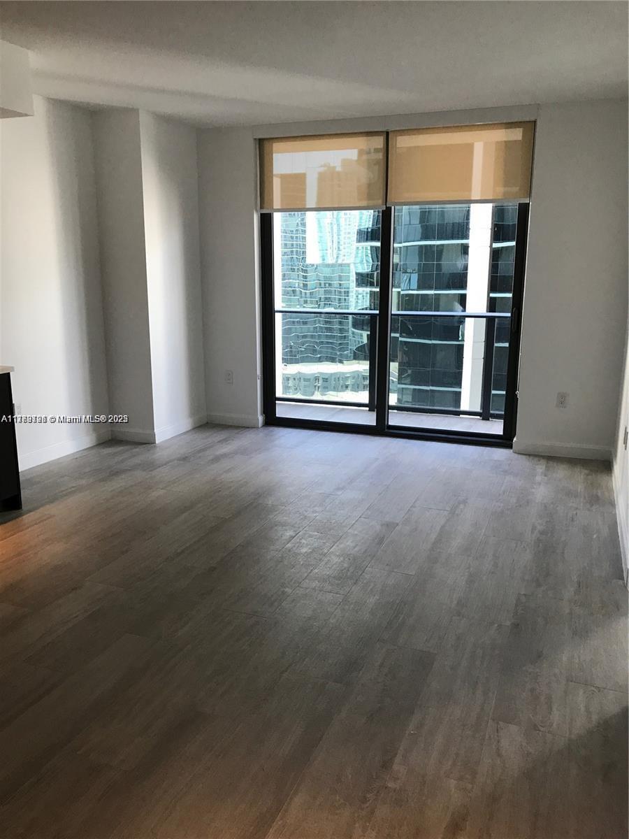 55 SW 9th St #2407, Miami FL 33130