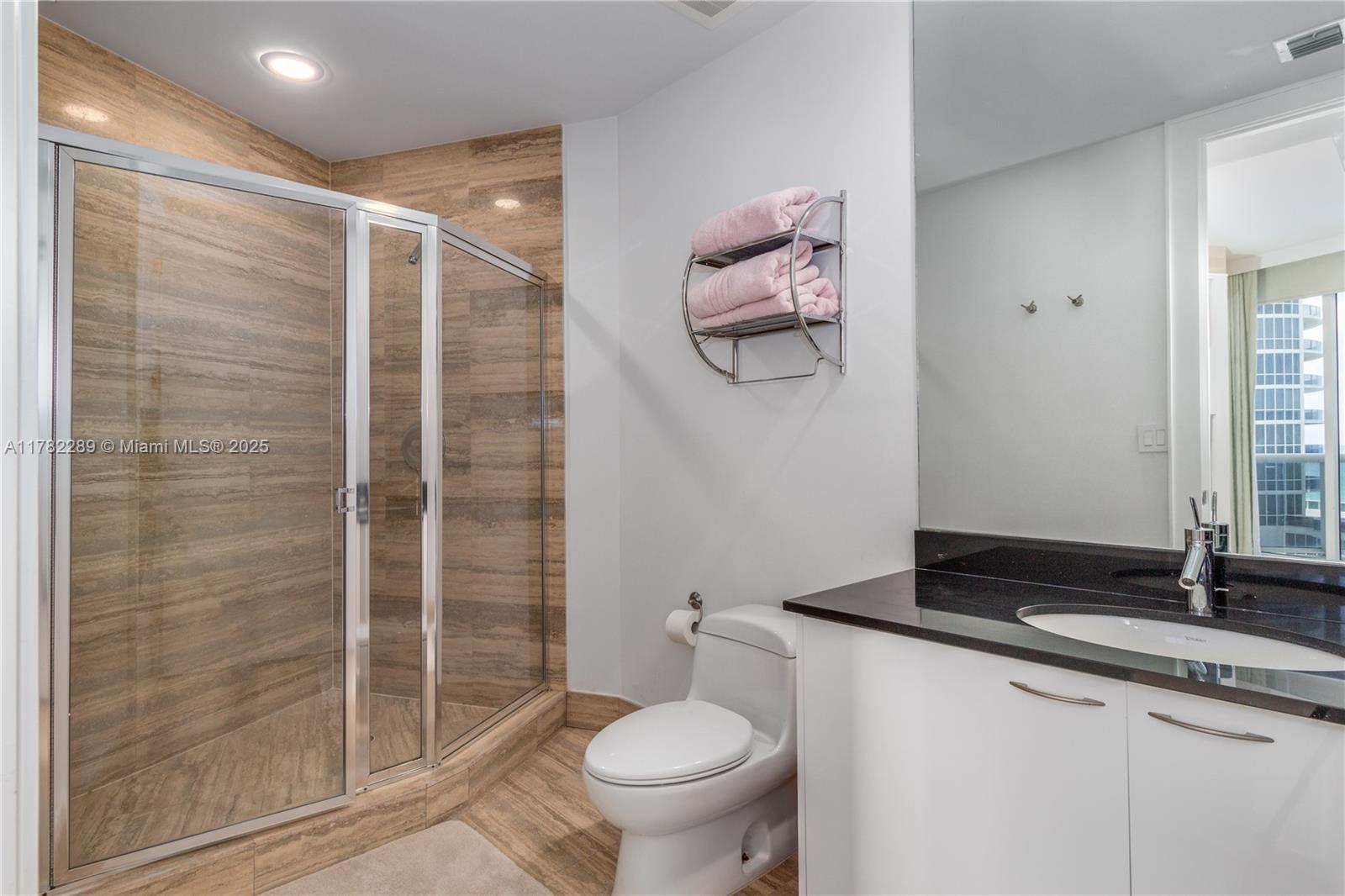 16001 Collins Ave #807, Sunny Isles Beach FL 33160