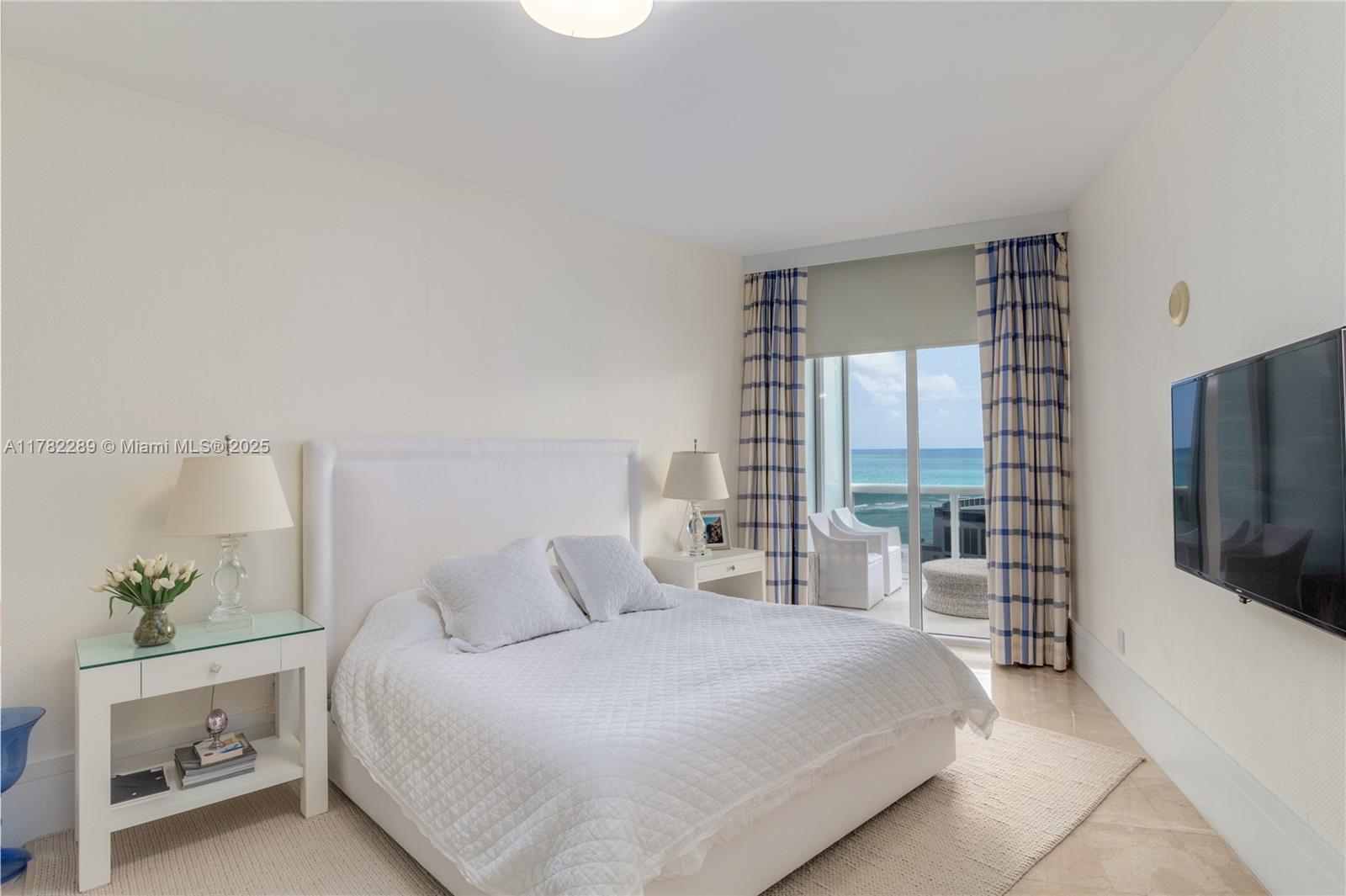 16001 Collins Ave #807, Sunny Isles Beach FL 33160