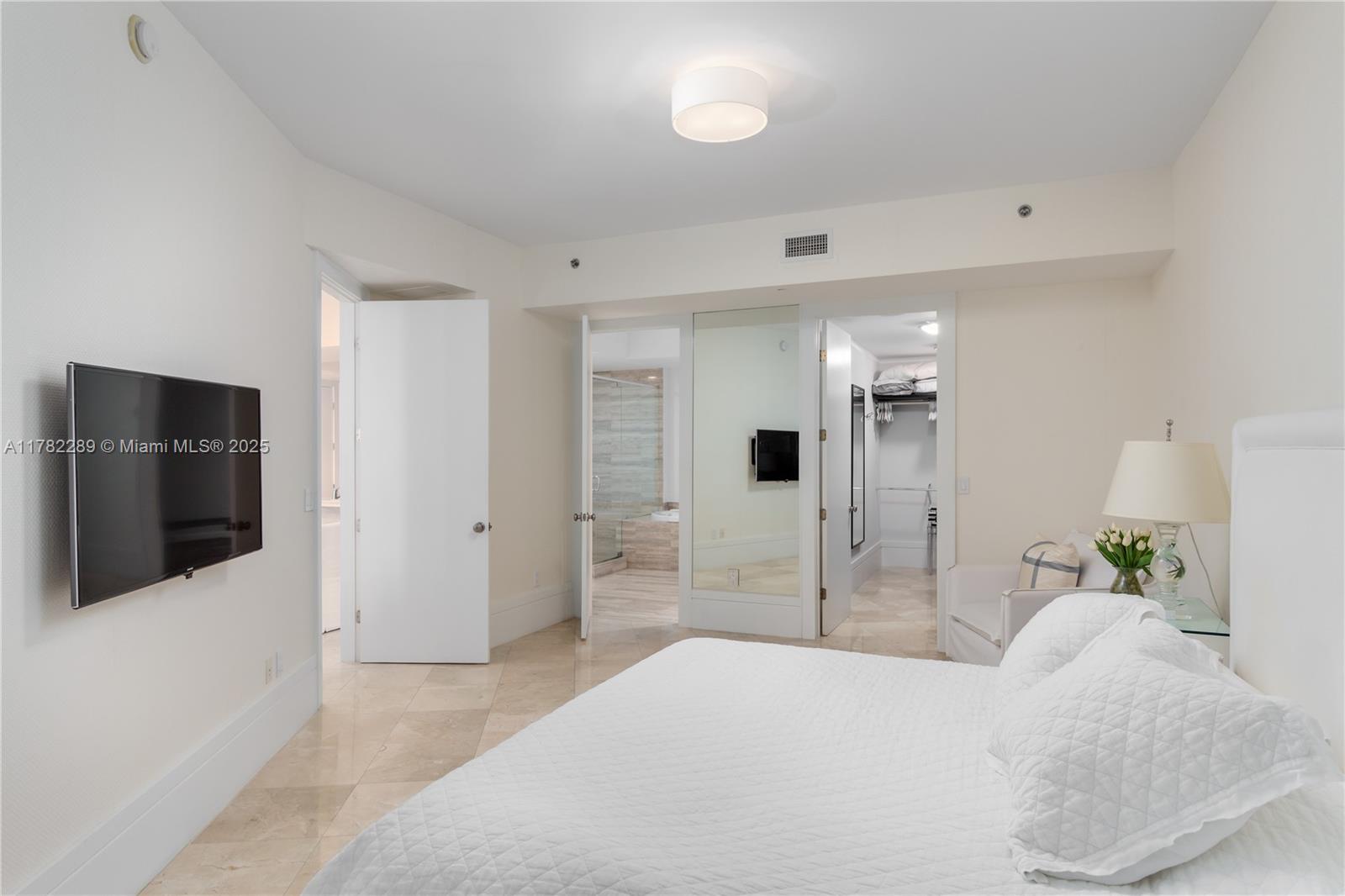 16001 Collins Ave #807, Sunny Isles Beach FL 33160
