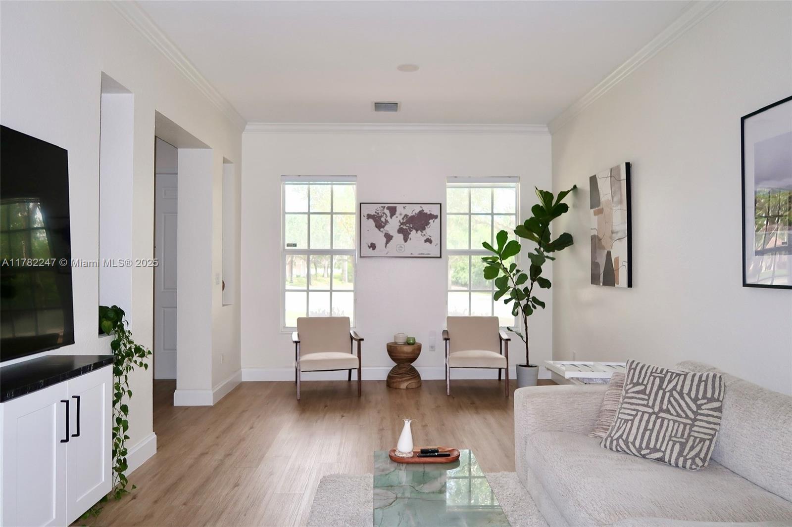 Property photo # 0