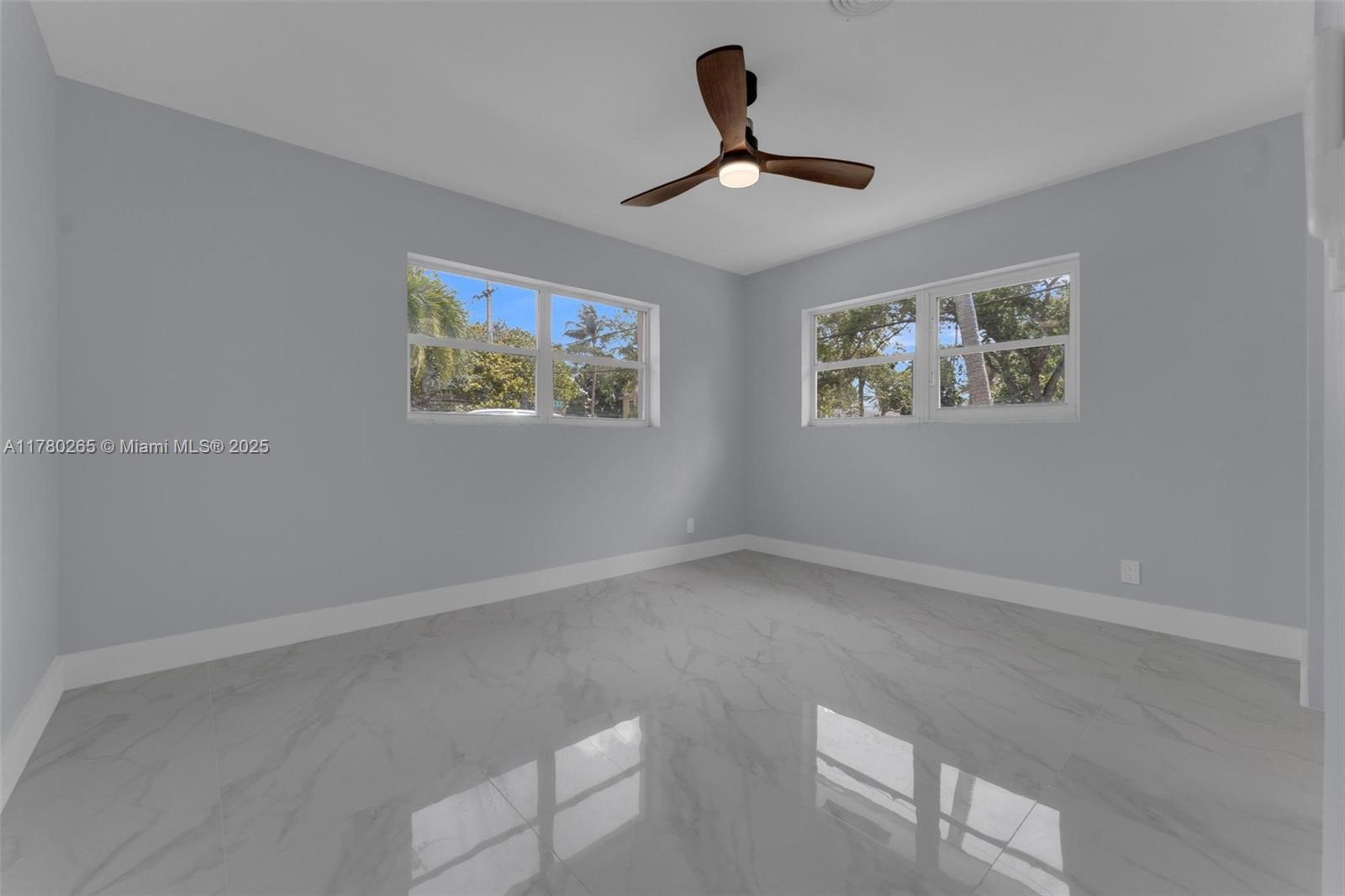 2272 NE 31st St, Lighthouse Point, Florida image 11