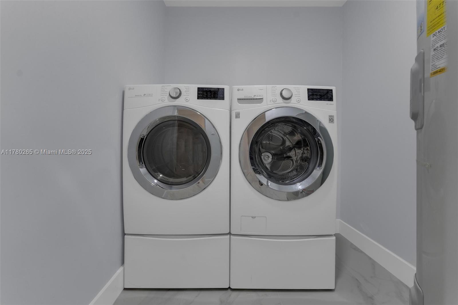 2272 NE 31st St, Lighthouse Point, Florida image 33