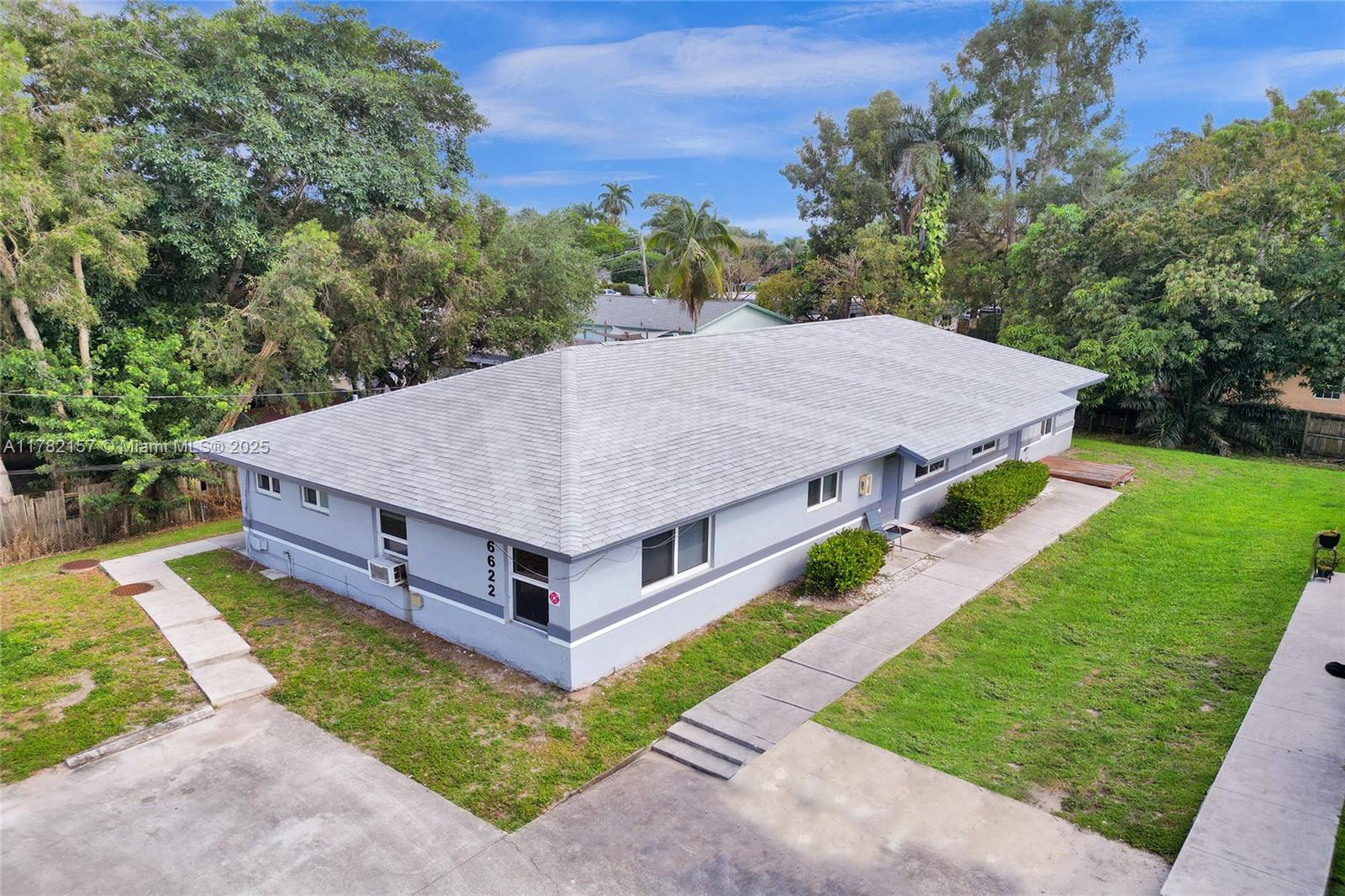 6622 SW 48th St, Davie, Florida image 1