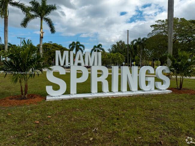 325 Ludlam Dr, Miami Springs, Florida image 1