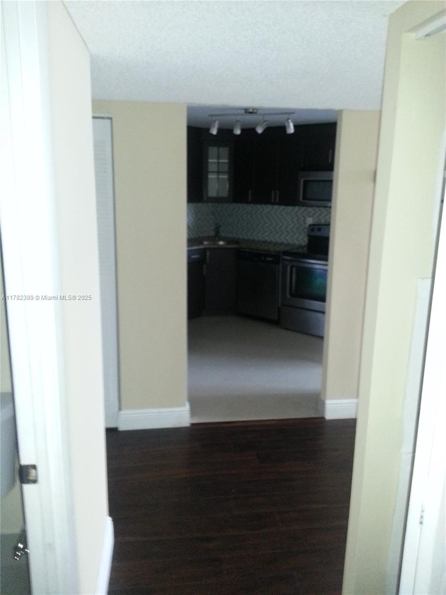 Listing Photo 20