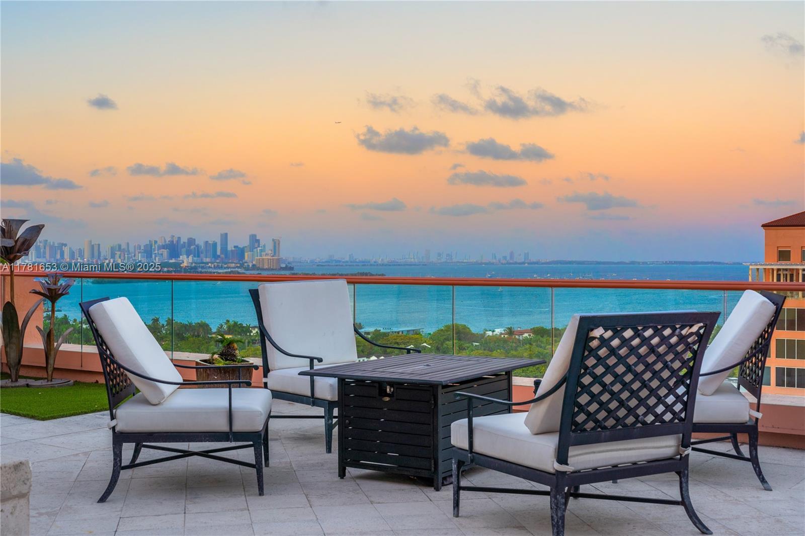 60  Edgewater Dr #TS-E For Sale A11781653, FL