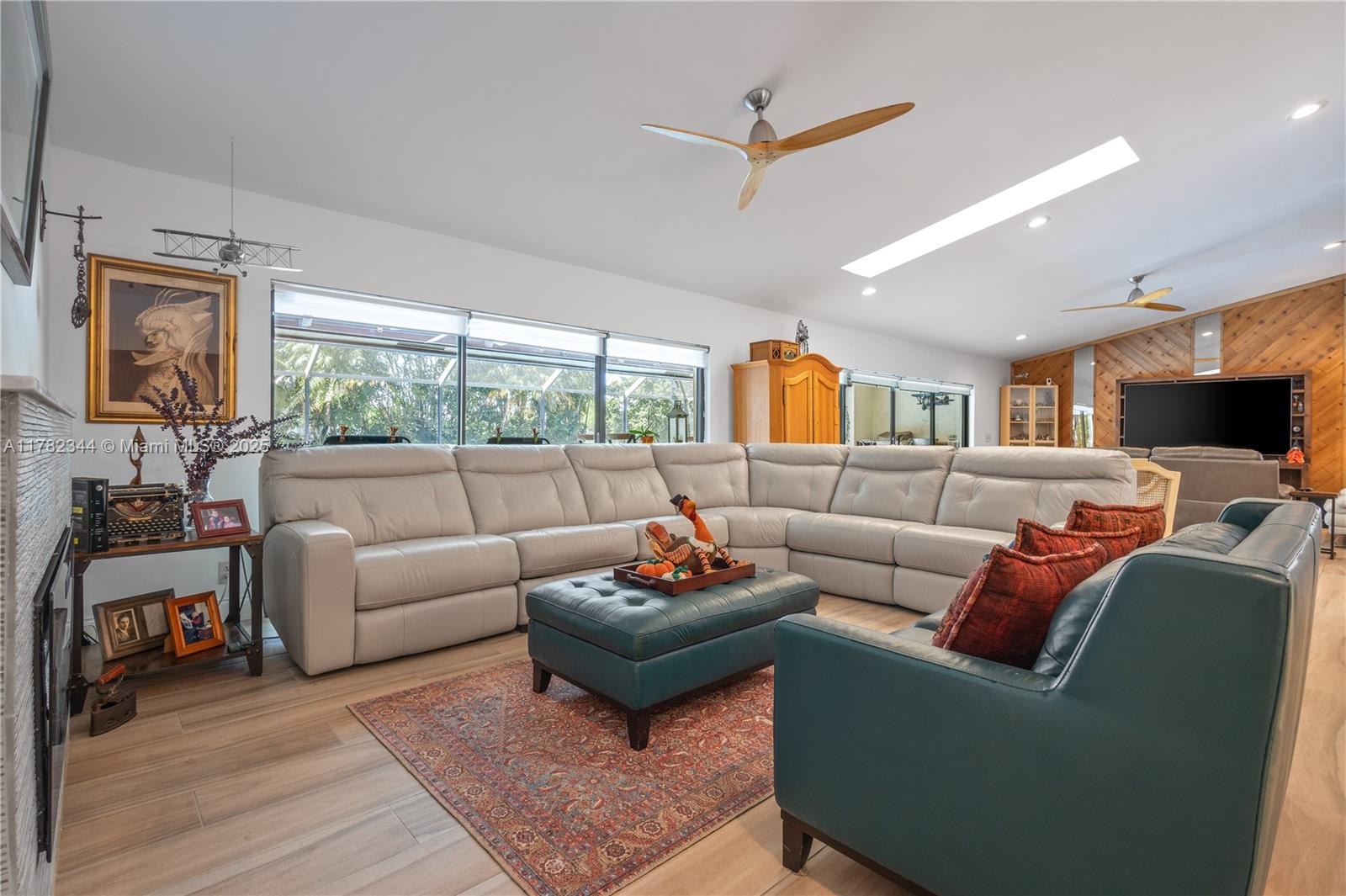 940 NW 110th Ln, Coral Springs, Florida image 7