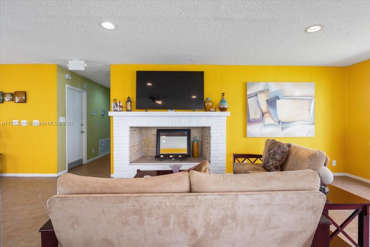 9 NE 19th Ct #104C, Wilton Manors, Florida image 18